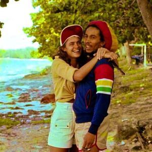 Meet your Posher, Martinez